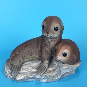 HOMCO Vintage Seal Mother & Baby Figurine EUC